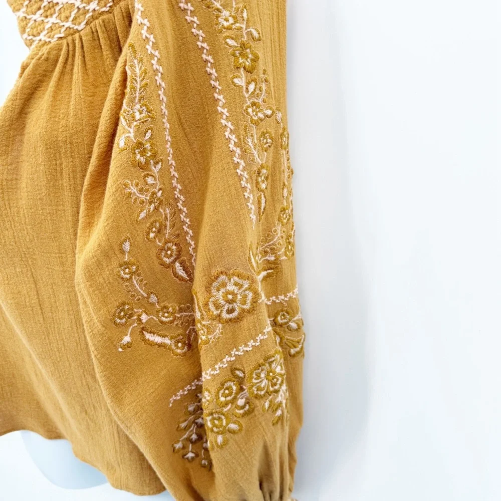 Free People Notting Hill Top Mustard Yellow Embroidered Boho Peasant Top Sz XS